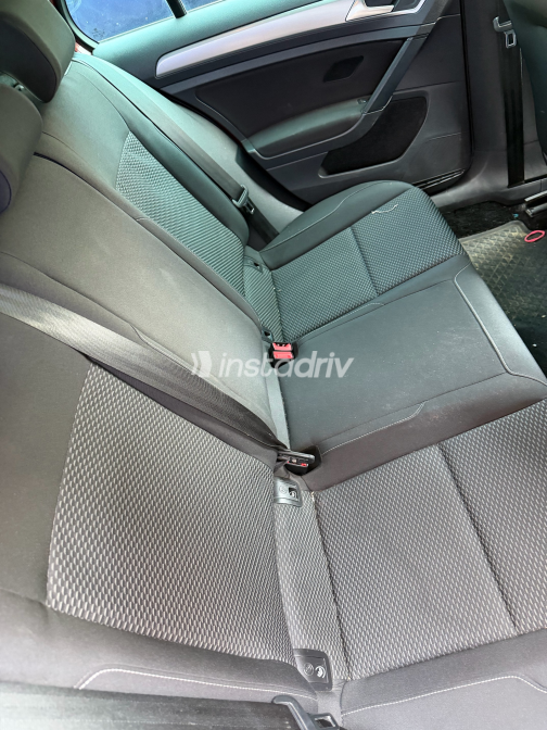 Volkswagen Golf 2019 White Automatic Used for Sale in Heliopolis - 6