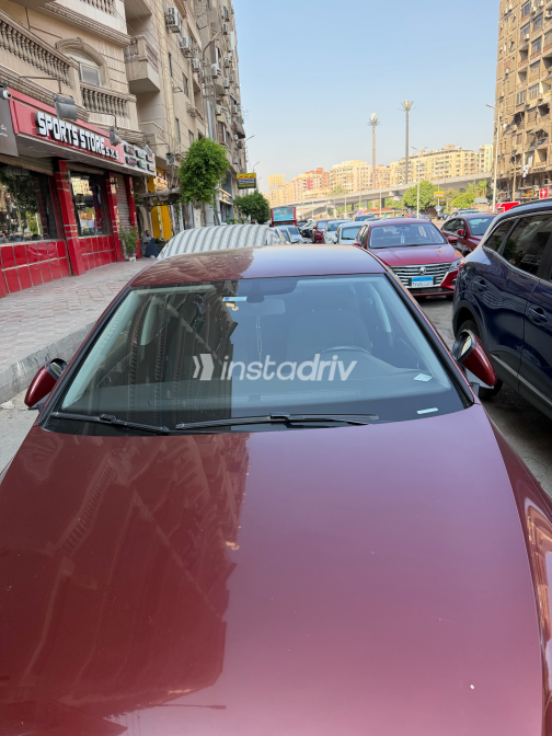 Volkswagen Golf 2019 White Automatic Used for Sale in Heliopolis - 7