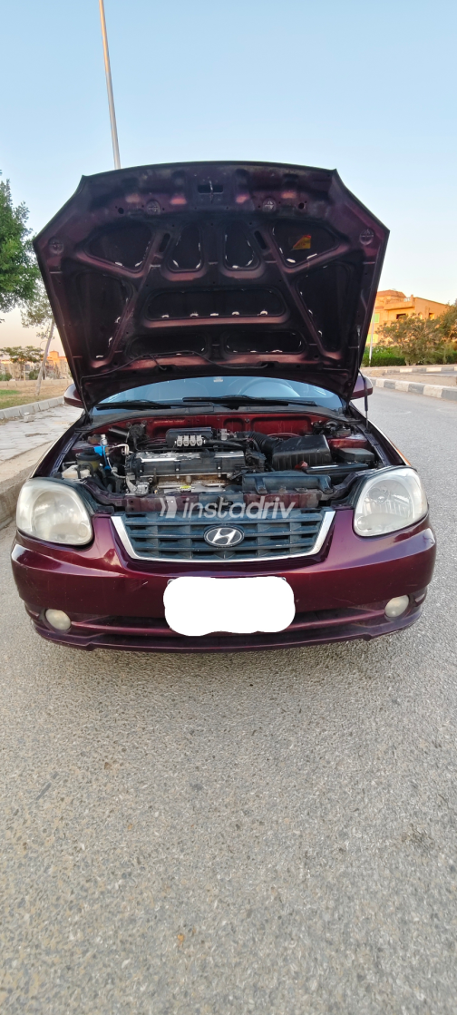 Hyundai Verna 2013 White Manual Used for Sale in Heliopolis - 5