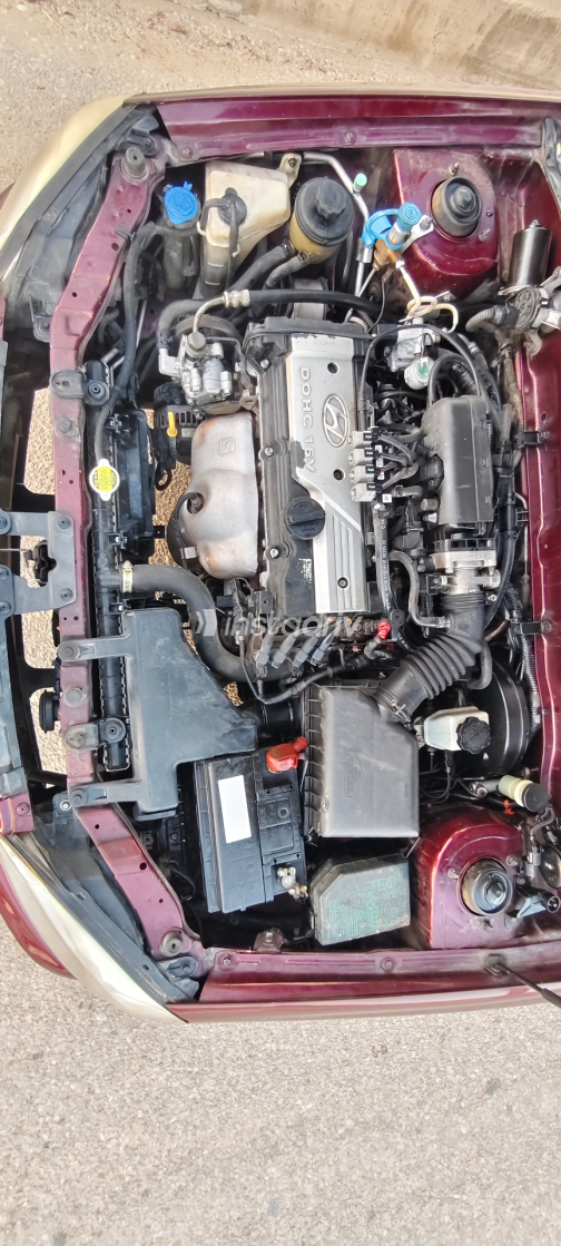 Hyundai Verna 2013 White Manual Used for Sale in Heliopolis - 6