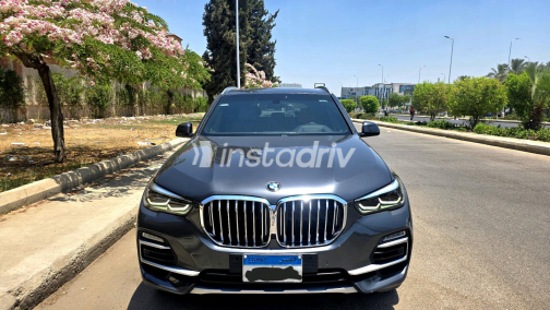 BMW X5 2021 Gray Automatic Used for Sale in Giza - 3