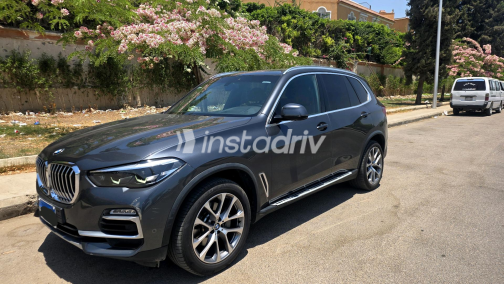 BMW X5 2021 Gray Automatic Used for Sale in Giza - 5