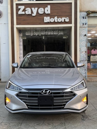 Hyundai Elantra 2027 Silver Automatic New for Sale in Giza