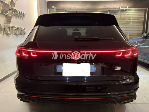 Volkswagen Touareg 2024 Black Automatic Used for Sale in Mohandessin - 9