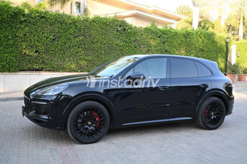 Porsche Cayenne 2022 Black Automatic Used for Sale in Cairo - 1