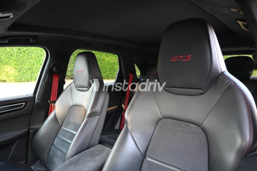 Porsche Cayenne 2022 Black Automatic Used for Sale in Cairo - 6