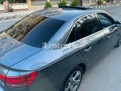 Audi A4 2017 Gray Automatic Used for Sale in Alexandria - 2