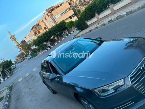 Audi A4 2017 Gray Automatic Used for Sale in Alexandria - 3