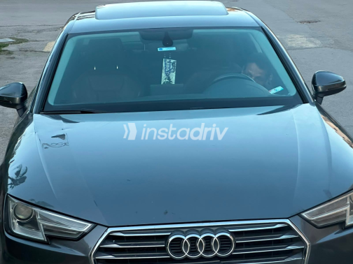 Audi A4 2017 Gray Automatic Used for Sale in Alexandria - 5