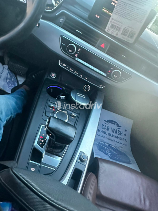 Audi A4 2017 Gray Automatic Used for Sale in Alexandria - 6
