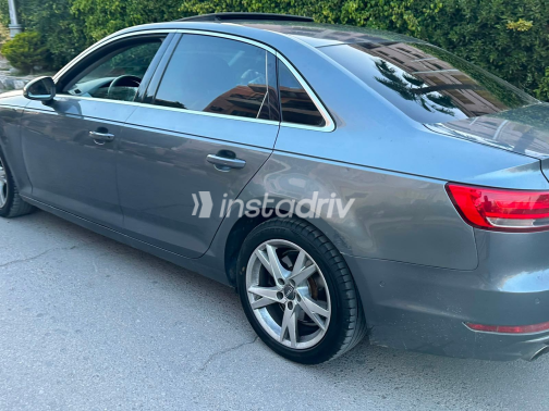 Audi A4 2017 Gray Automatic Used for Sale in Alexandria - 9