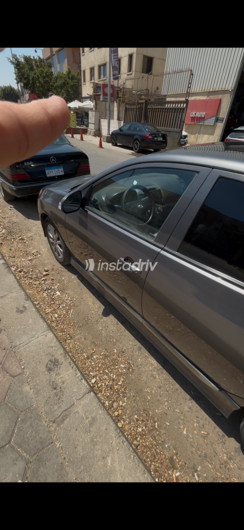 هيونداي إلنترا اتش دى 2019 رمادي أوتوماتيك مستعملة للبيع في القاهرة الكبرى ( القاهرة - الجيزة) - 1