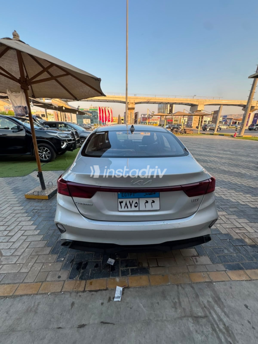 Kia Grand Cerato 2023 Gray Automatic Used for Sale in Giza - 9