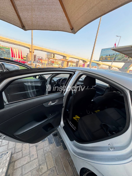Kia Grand Cerato 2023 Gray Automatic Used for Sale in Giza - 10