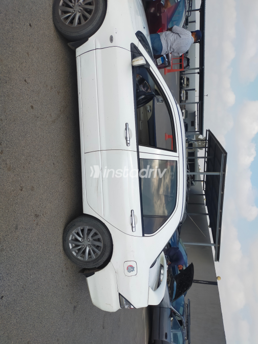 Mitsubishi Lancer Puma 2014 White Automatic Used for Sale in Monufia - 2