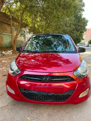 Hyundai I10 2013 Red Automatic Used for Sale in Helwan