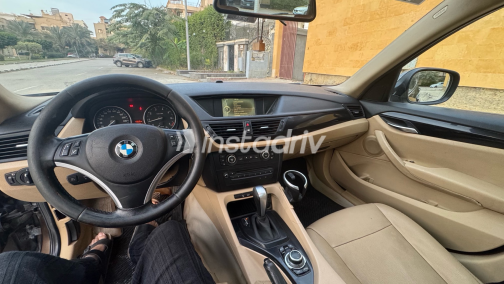 BMW X1 2012 Brown Automatic Used for Sale in Cairo - 5