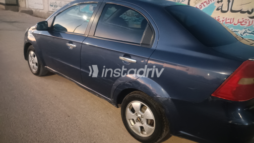 شيفروليه افيو 2018 أزرق أوتوماتيك مستعملة للبيع في الإسكندرية - 1