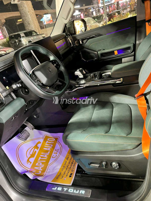 Jetour T2 2026 Gray Automatic Used for Sale in Giza - 5