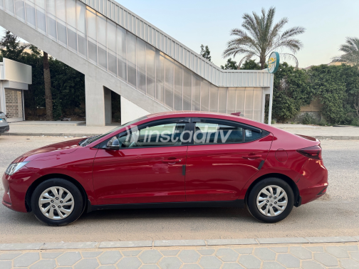 Hyundai Elantra AD 2020 White Automatic Used for Sale in Giza - 3