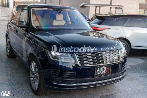 Land Rover Range Rover 2021 White Automatic Used for Sale in Cairo - 4