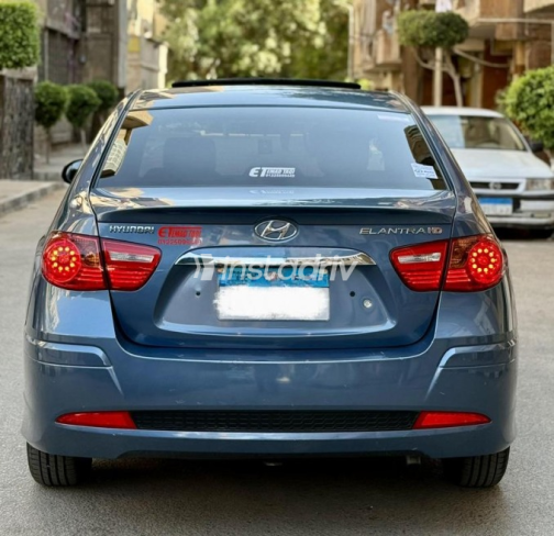 Hyundai Elantra 2023 Dark Blue Automatic Used for Sale in Cairo - 4