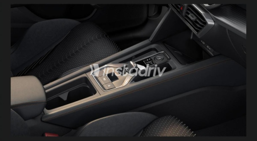 Cupra Leon 2025 Petroleum Automatic Used for Sale in Damietta - 4