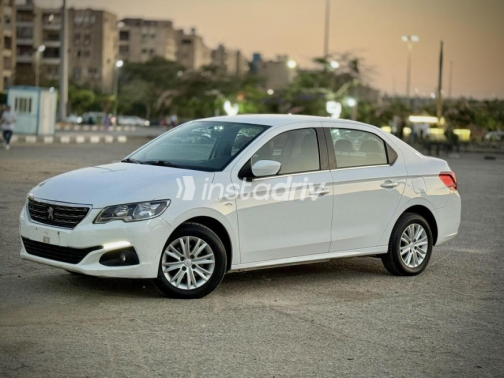 Peugeot 301 2020 White Automatic Used for Sale in Nasr city - 10