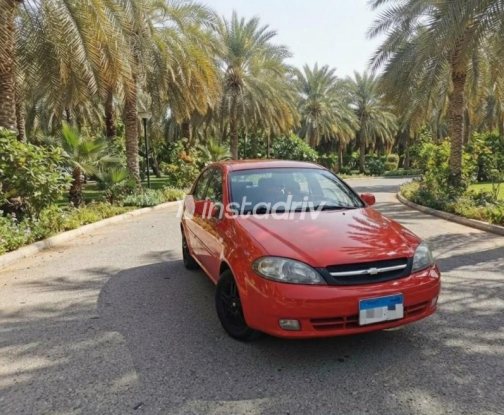 Chevrolet Optra 2006 Red Manual Used for Sale in Greater Cairo ( Cairo + Giza) - 2
