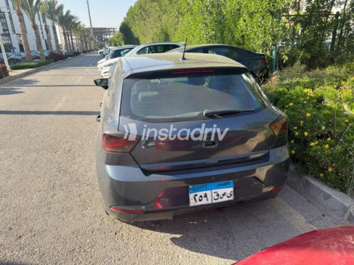 Seat Ibiza 2021 White Automatic Used for Sale in Greater Cairo ( Cairo + Giza) - 1
