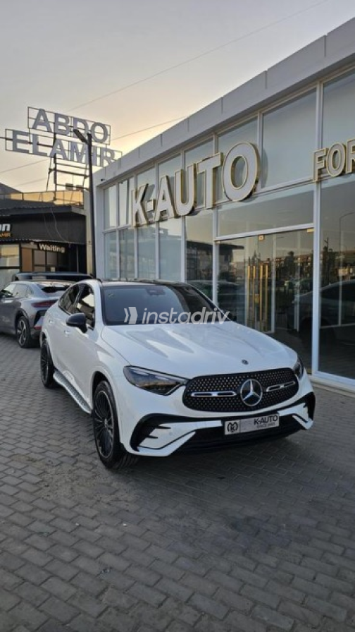 Mercedes GLC 300 2025 White Automatic Used for Sale in Sheikh Zayed City - 2