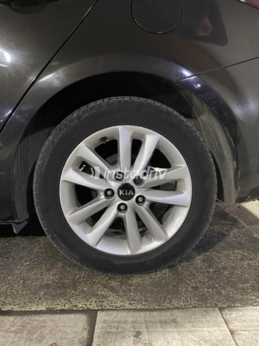 Kia Cerato 2018 Mocha Automatic Used for Sale in Alexandria - 9