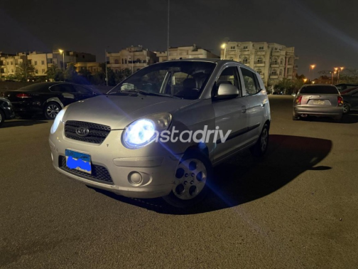 Kia Picanto 2009 Silver Manual Used for Sale in Cairo - 2