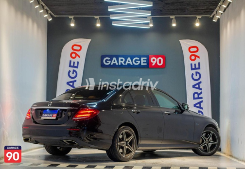 مرسيدس E 300 2019 أسود أوتوماتيك مستعملة للبيع في القاهرة - 6