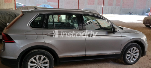 Volkswagen Tiguan 2017 Silver Automatic Used for Sale in Sohag - 2