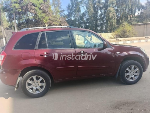 Chery Tiggo 3 2018 Dark Red Automatic Used for Sale in Sharqia - 7