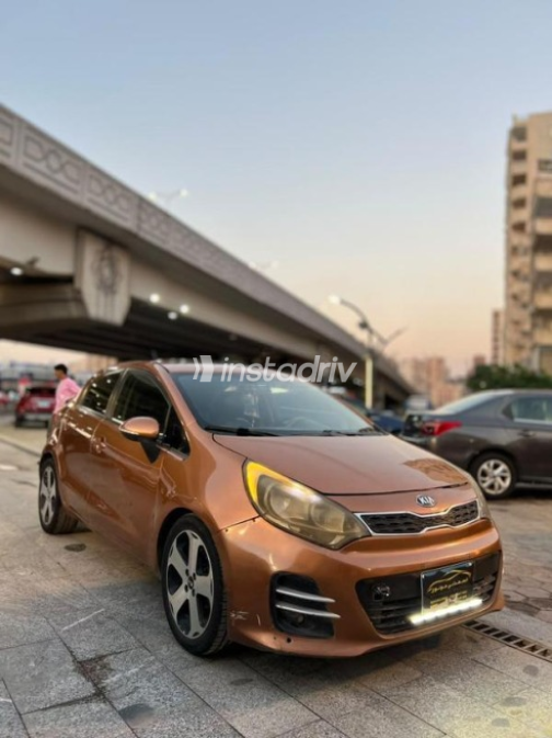 Kia Rio 2013 Gold Automatic Used for Sale in Nasr city - 2
