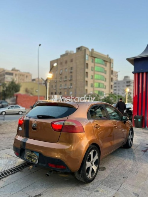 Kia Rio 2013 Gold Automatic Used for Sale in Nasr city - 4