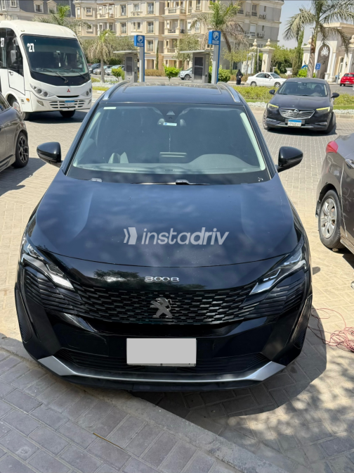 Peugeot 3008 2021 Black Automatic Used for Sale in Cairo - 4