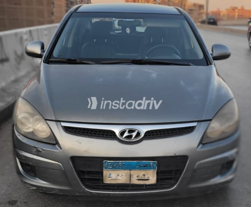 Hyundai I30 2011 Gray Automatic Used for Sale in Giza - 1