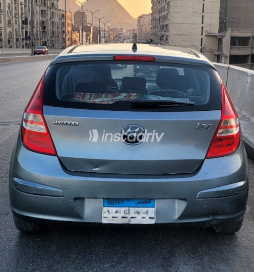Hyundai I30 2011 Gray Automatic Used for Sale in Giza - 2