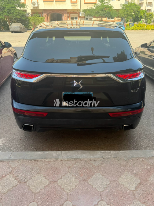 دى اس DS7 2019 أسود أوتوماتيك مستعملة للبيع في القاهرة - 3