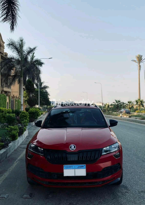 سكودا كاروك 2020 أحمر أوتوماتيك مستعملة للبيع في الجيزة - 6