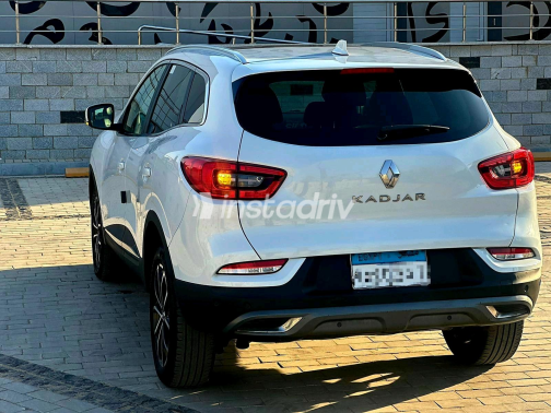 Renault Kadjar 2022 White Automatic Used for Sale in Nasr city - 6