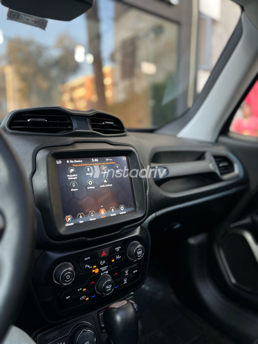 Jeep Renegade 2020 Gray Automatic Used for Sale in Nasr city - 9