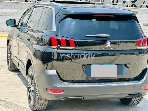 Peugeot 5008 2019 Black Automatic Used for Sale in Nasr city - 2