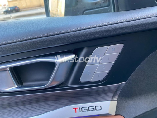 Chery Tiggo 8 Pro 2024 White Automatic Used for Sale in Greater Cairo ( Cairo + Giza) - 6