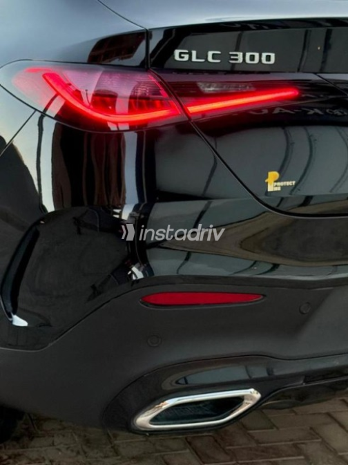 Mercedes GLC 300 2025 Black Automatic Used for Sale in Sheikh Zayed City - 5