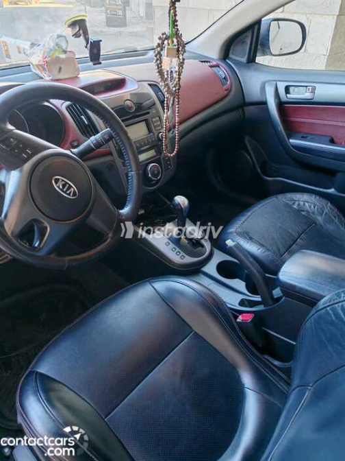 Kia Cerato 2010 Silver Automatic Used for Sale in Maadi - 8
