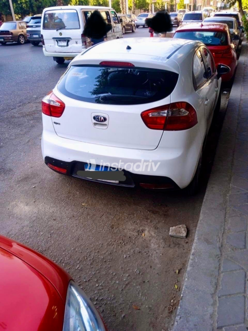 Kia Rio 2015 White Automatic Used for Sale in Heliopolis - 2